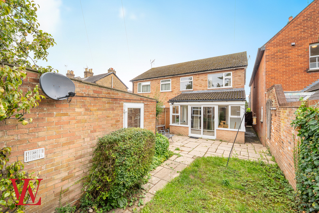 3 bed semi-detached house for sale in Nursery Road, Bishop's Stortford, Hertfordshire - Property Image 1
