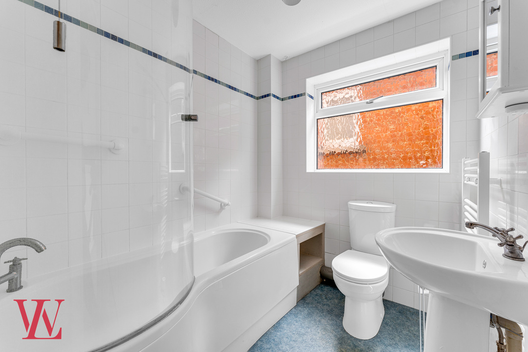 3 bed semi-detached house for sale in Nursery Road, Bishop's Stortford, Hertfordshire  - Property Image 14