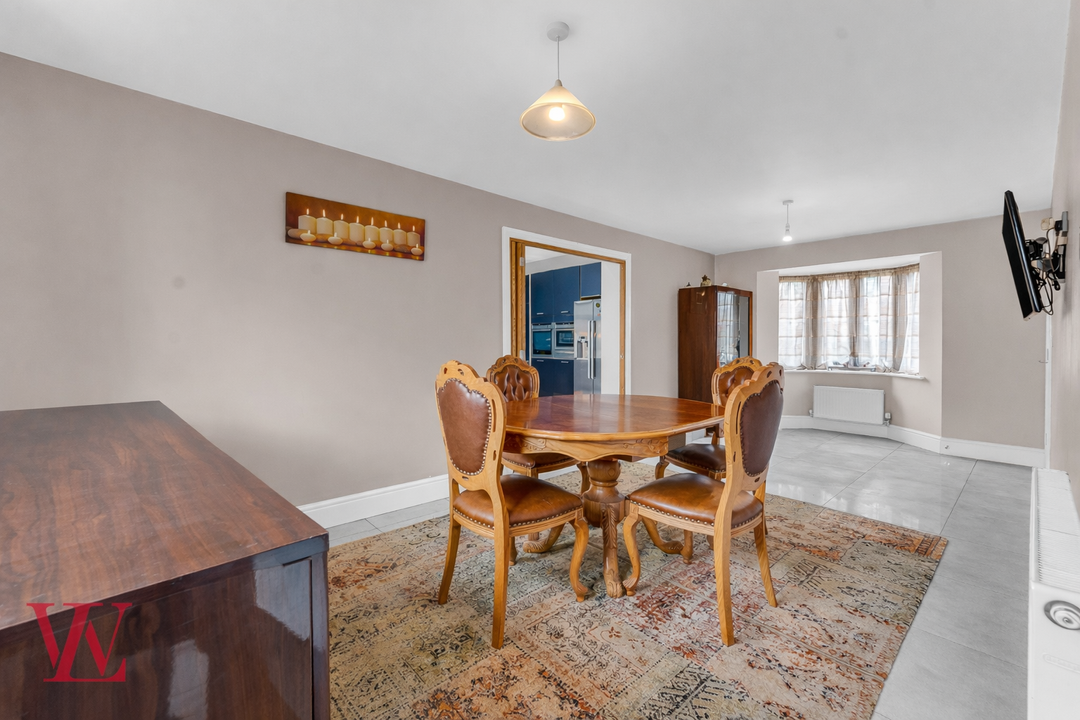 5 bed detached house for sale in Walson Way, Stansted, Essex 5