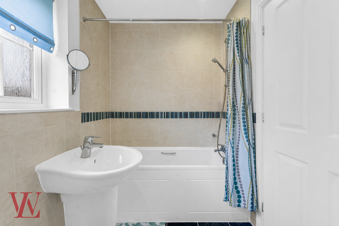 5 bed detached house for sale in Walson Way, Stansted, Essex  - Property Image 23