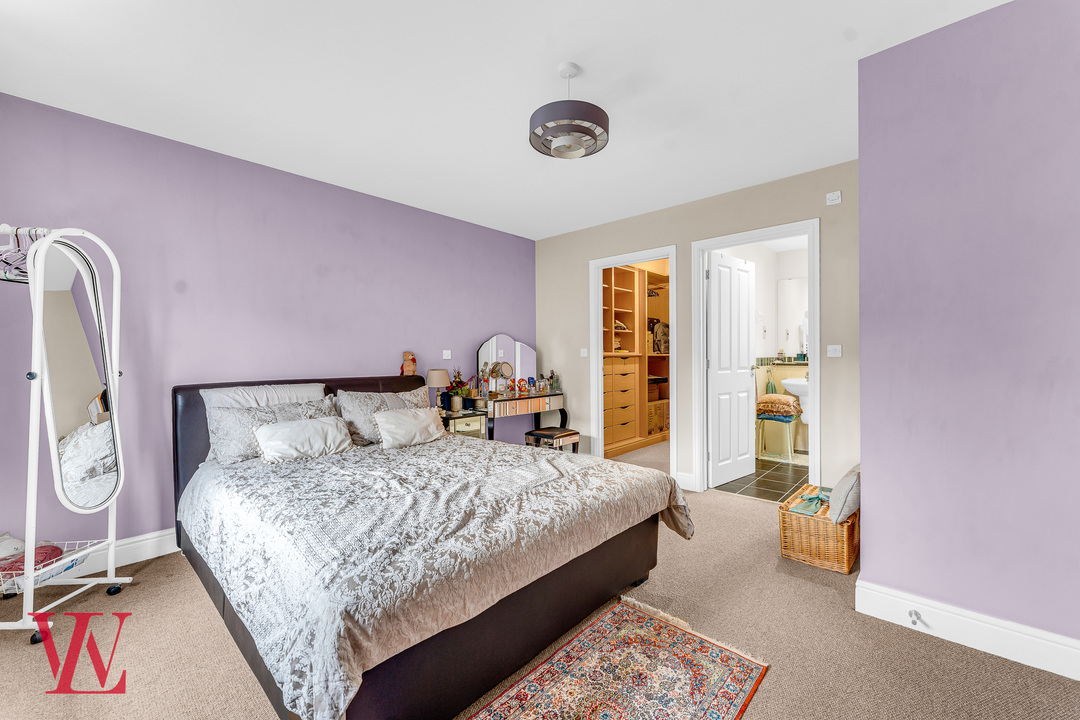 5 bed detached house for sale in Walson Way, Stansted, Essex  - Property Image 14