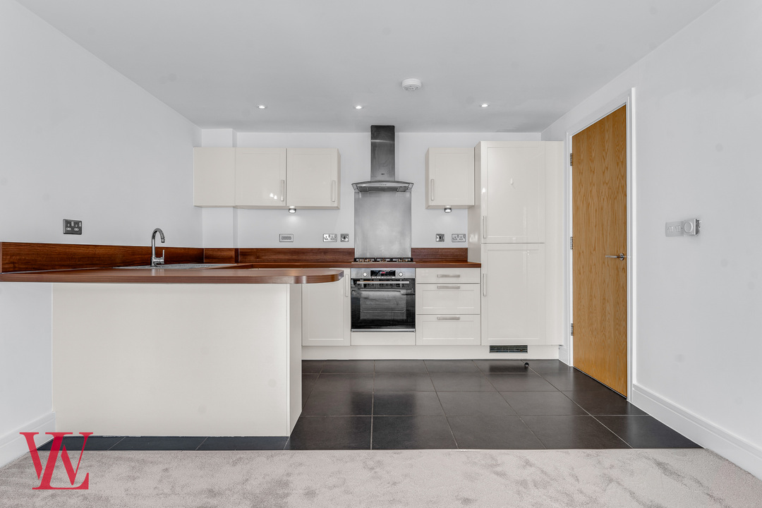 2 bed apartment for sale in Tanners Wharf, Bishop's Stortford, Hertfordshire  - Property Image 2
