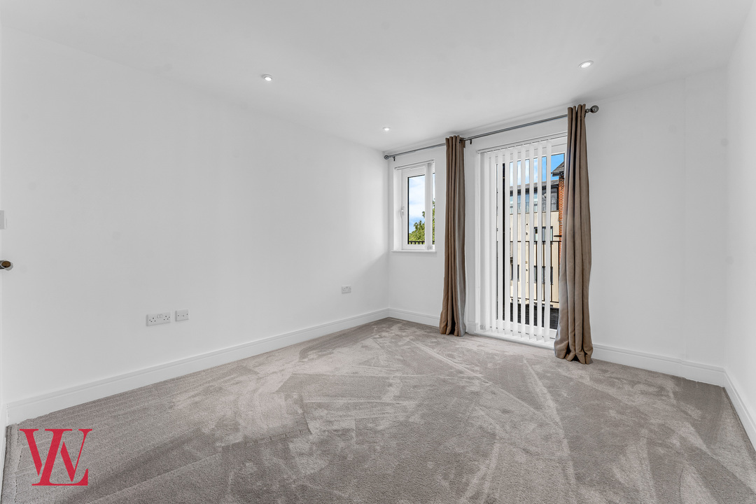 2 bed apartment for sale in Tanners Wharf, Bishop's Stortford, Hertfordshire  - Property Image 9