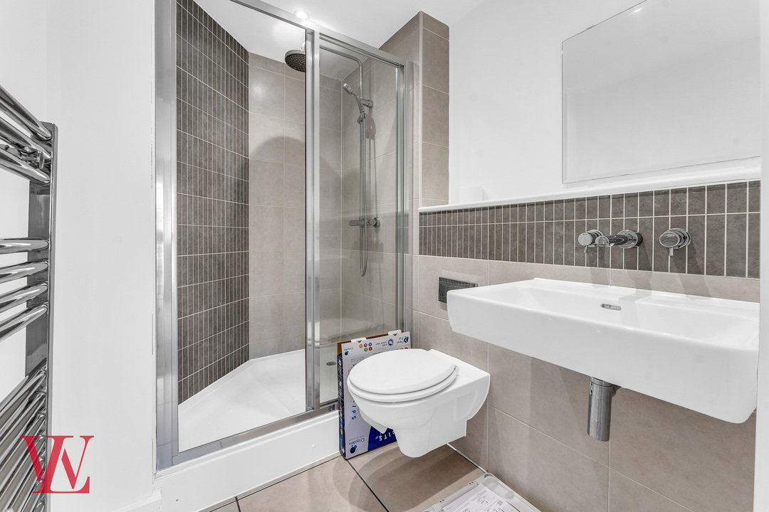 2 bed apartment for sale in Tanners Wharf, Bishop's Stortford, Hertfordshire 7