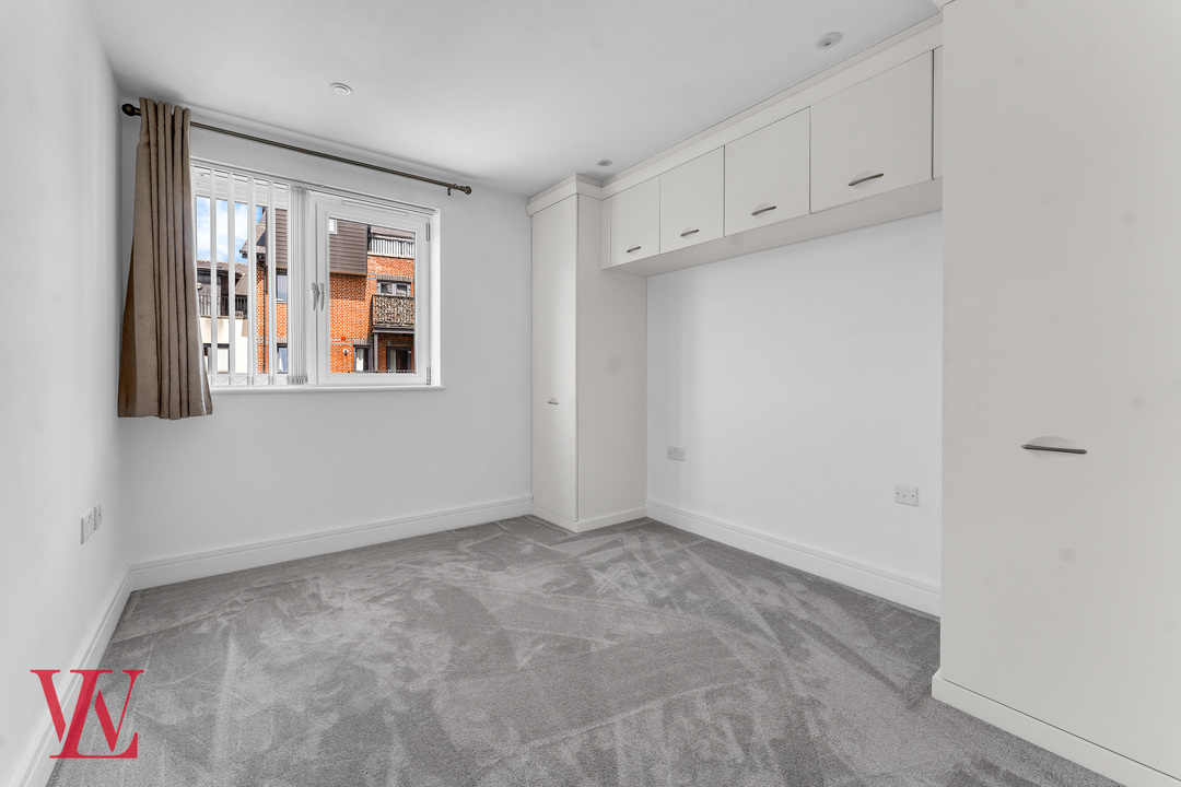 2 bed apartment for sale in Tanners Wharf, Bishop's Stortford, Hertfordshire 10