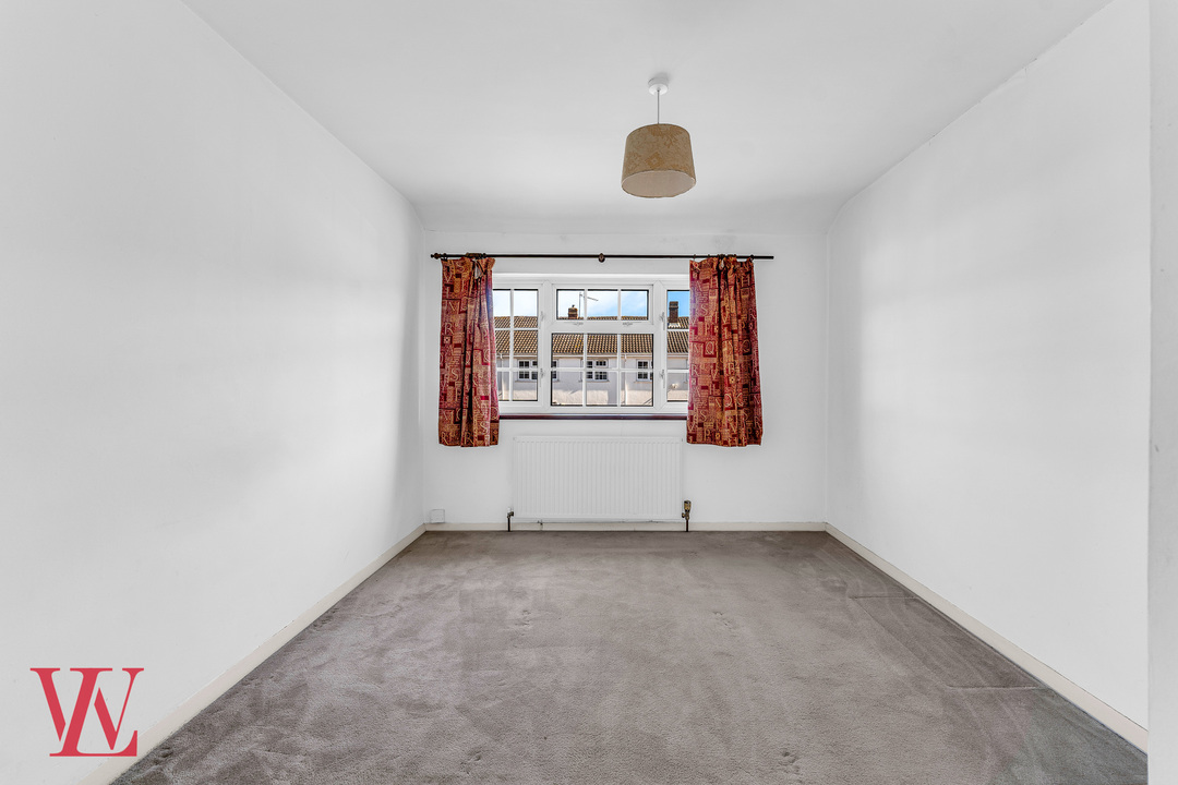 3 bed semi-detached house for sale in Ascot Close, Bishop's Stortford, Hertfordshire  - Property Image 15
