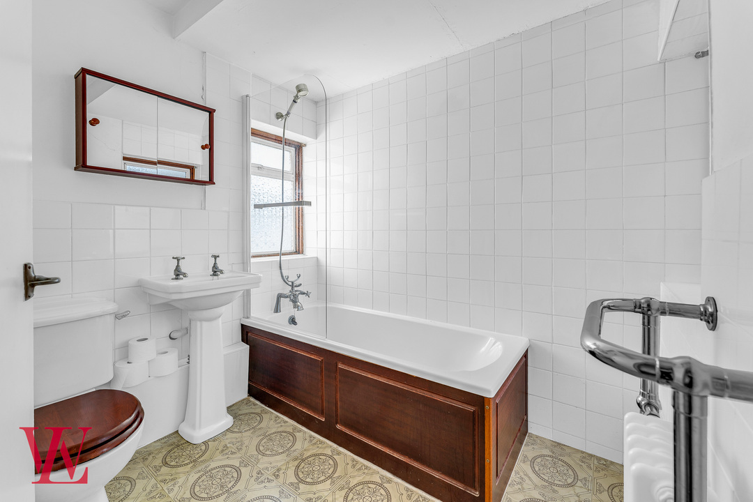 3 bed semi-detached house for sale in Ascot Close, Bishop's Stortford, Hertfordshire  - Property Image 14