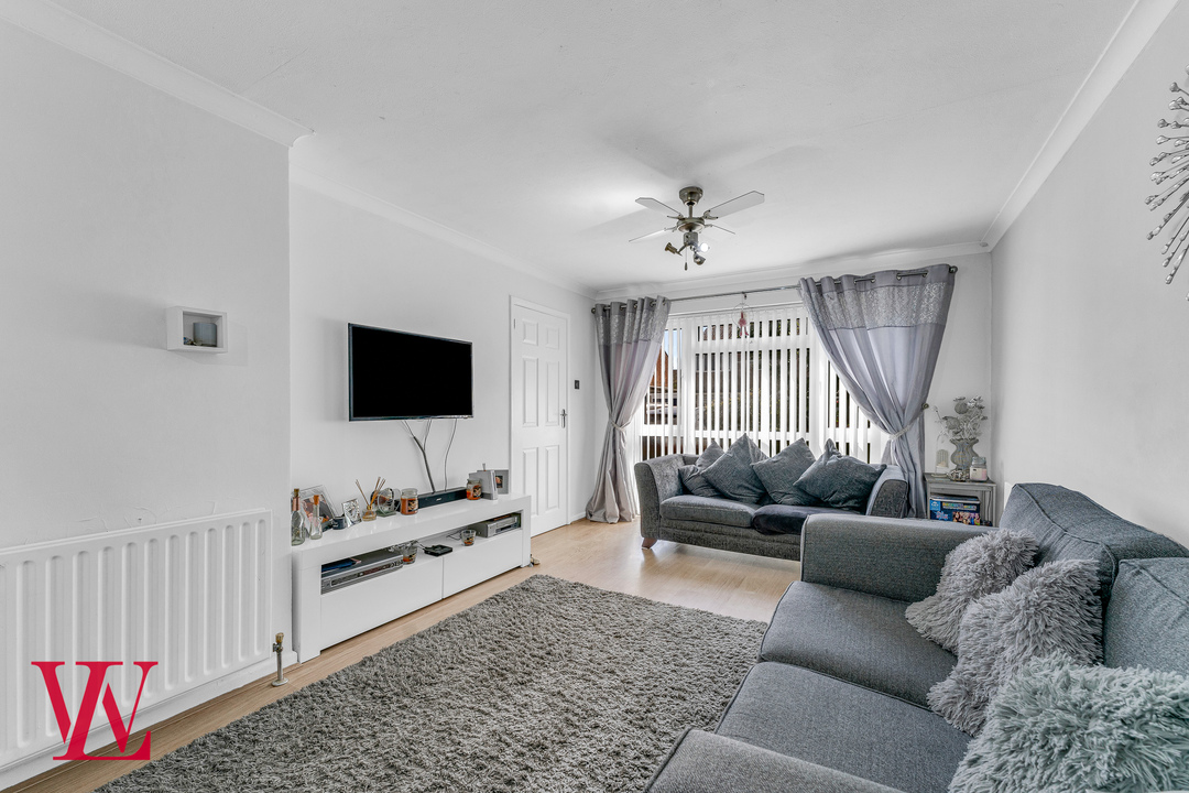 3 bed semi-detached house for sale in Elm Close, Elsenham, Bishop's Stortford, Hertfordshire  - Property Image 11