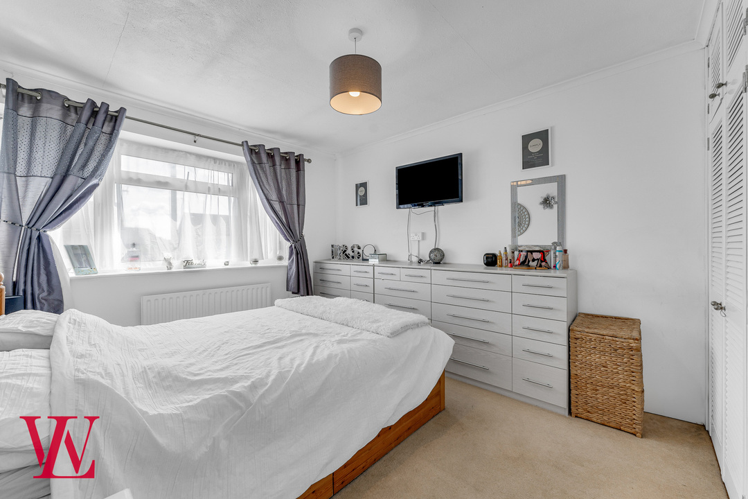 3 bed semi-detached house for sale in Elm Close, Elsenham, Bishop's Stortford, Hertfordshire  - Property Image 7