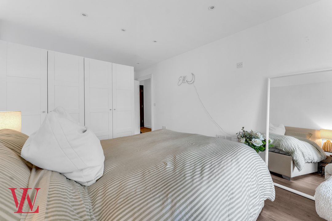 2 bed apartment for sale in River View, Bishop's Stortford, Hertfordshire 12