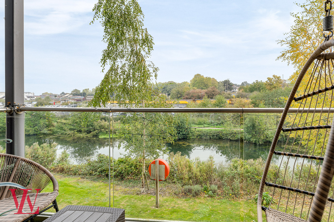 2 bed apartment for sale in River View, Bishop's Stortford, Hertfordshire 27