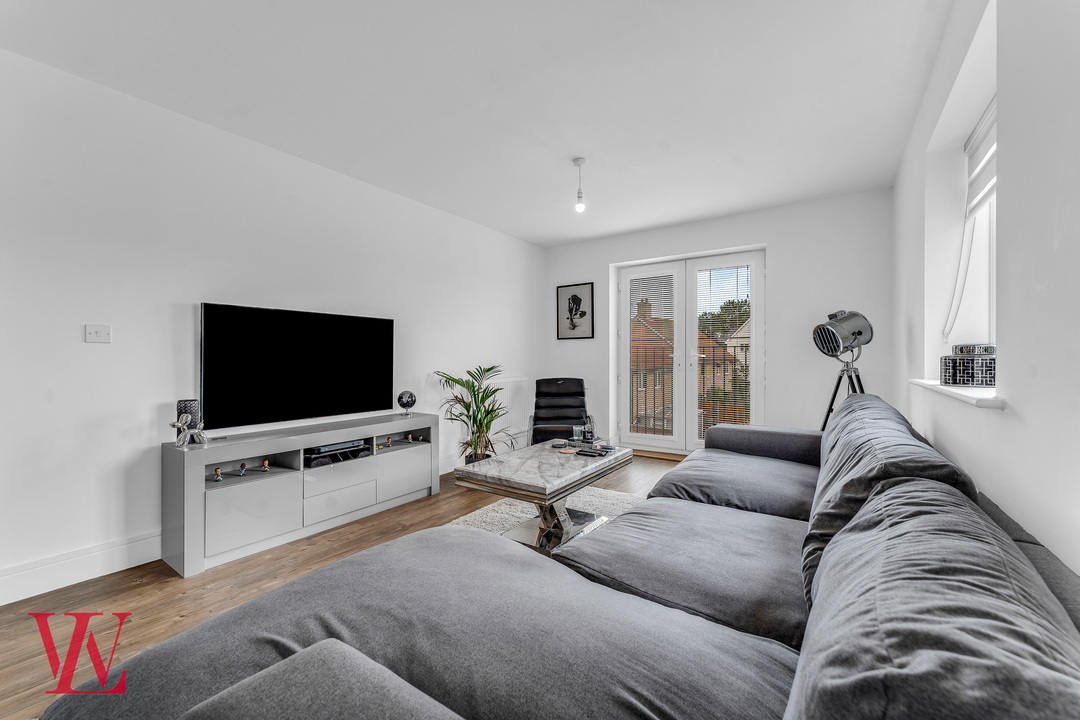 2 bed apartment for sale in Ridley House, Grant Road, Bishop's Stortford, Hertfordshire 4