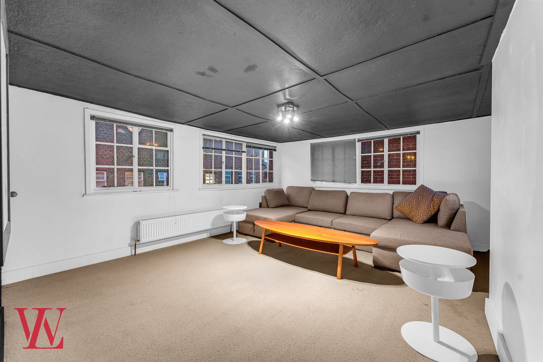 1 bed town house for sale in Basbow Lane, Bishop's Stortford, Hertfordshire 6