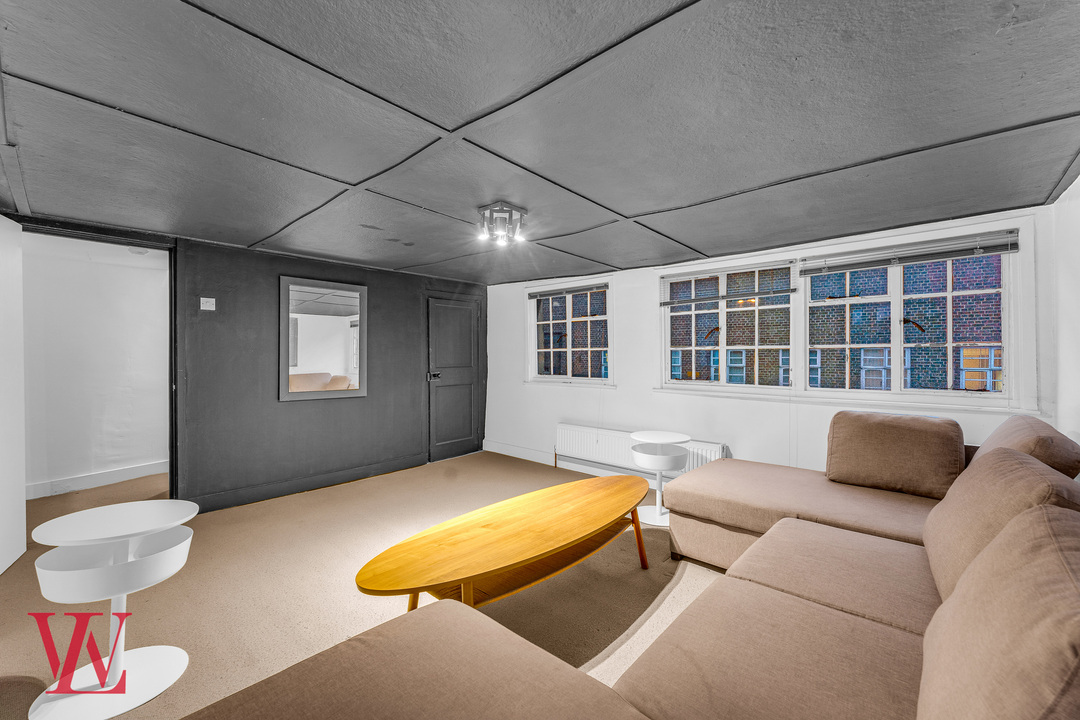 1 bed town house for sale in Basbow Lane, Bishop's Stortford, Hertfordshire  - Property Image 6