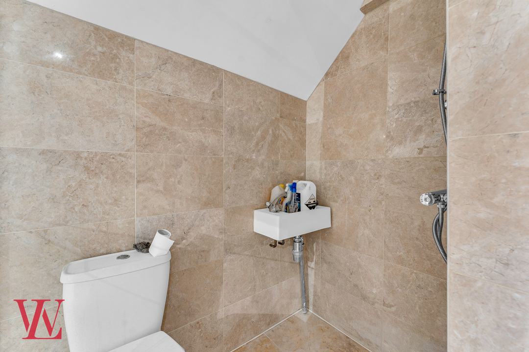 1 bed town house for sale in Basbow Lane, Bishop's Stortford, Hertfordshire  - Property Image 12