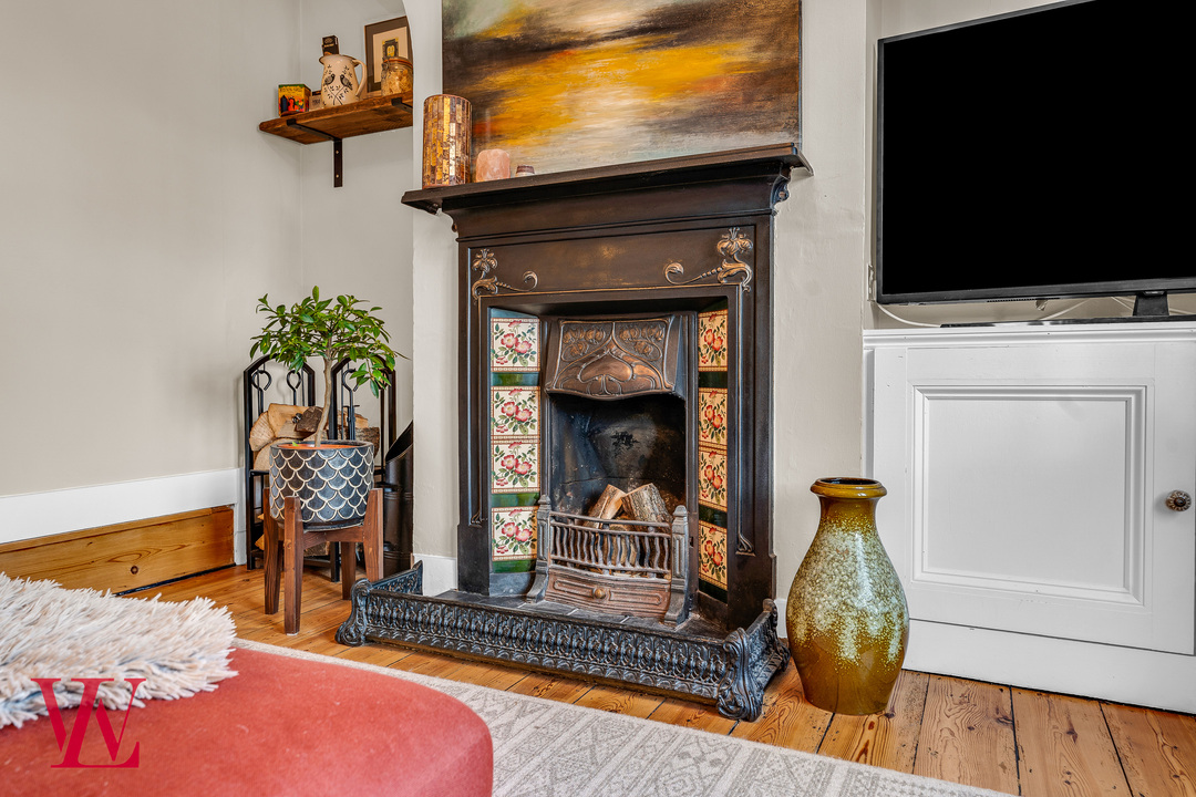 2 bed end of terrace house to rent in Sunnyside, Stansted, Essex  - Property Image 3