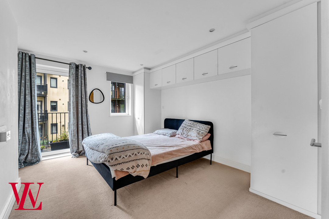 2 bed apartment for sale in Tanners Wharf, Bishop's Stortford, Hertfordshire  - Property Image 6