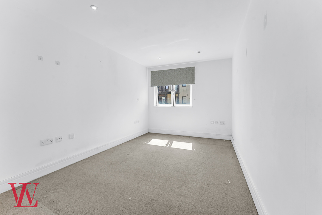 2 bed apartment for sale in Tanners Wharf, Bishop's Stortford, Hertfordshire 10
