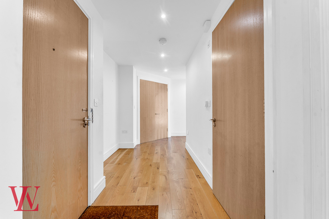 2 bed apartment for sale in Tanners Wharf, Bishop's Stortford, Hertfordshire 5