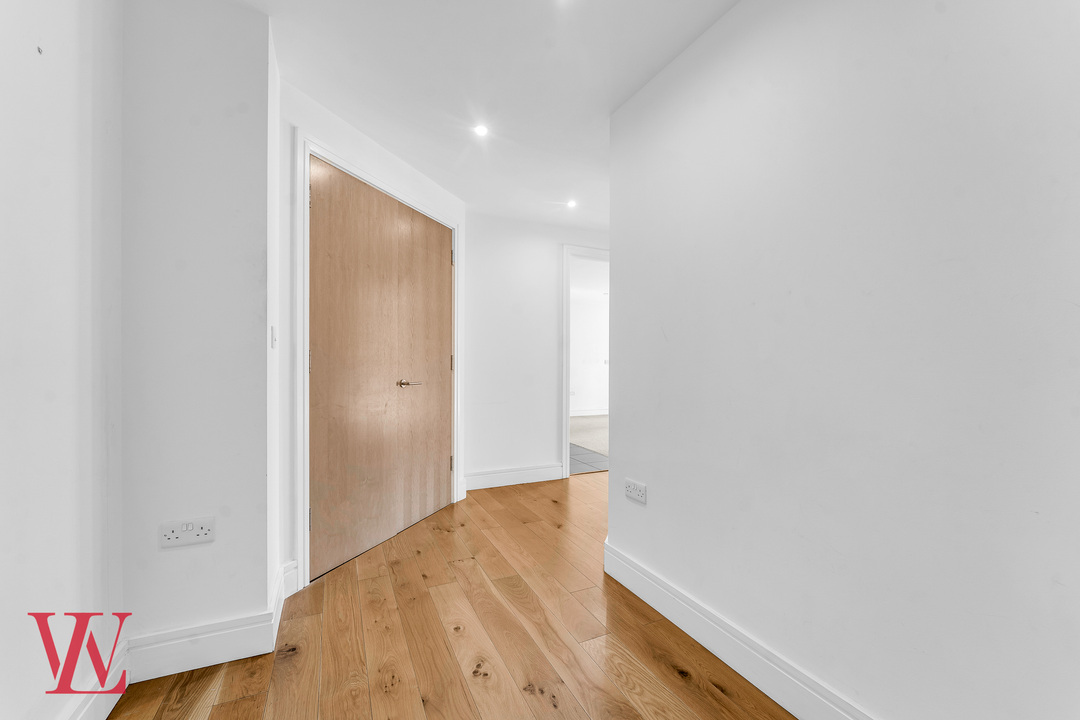 2 bed apartment for sale in Tanners Wharf, Bishop's Stortford, Hertfordshire  - Property Image 7