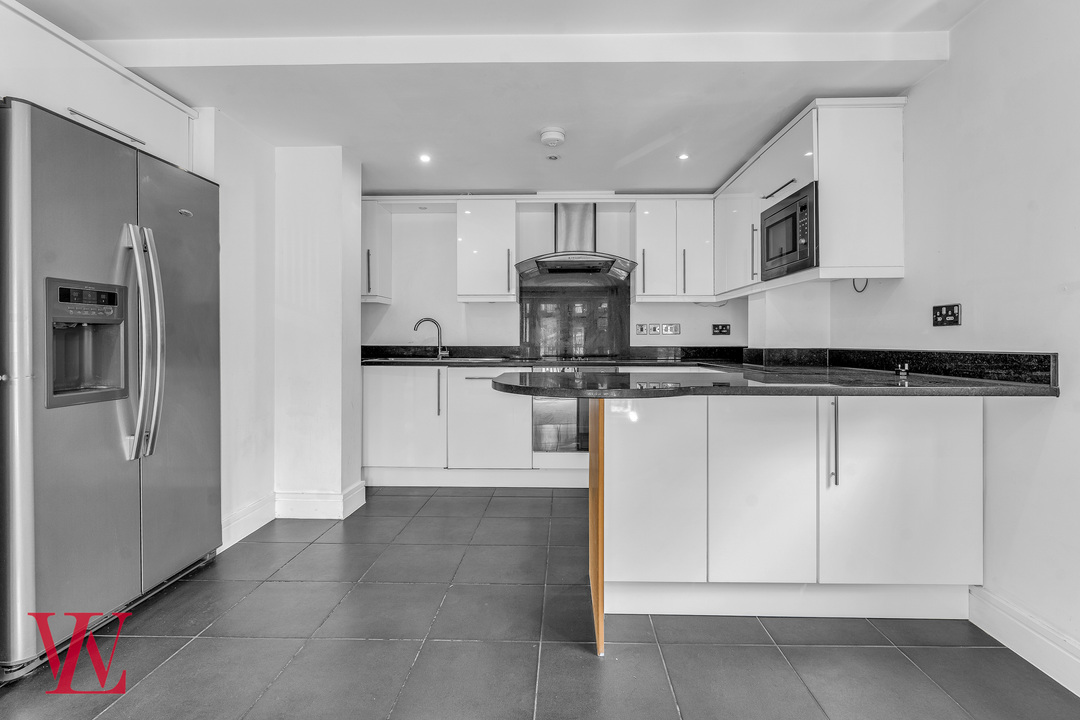 2 bed apartment for sale in Tanners Wharf, Bishop's Stortford, Hertfordshire 2