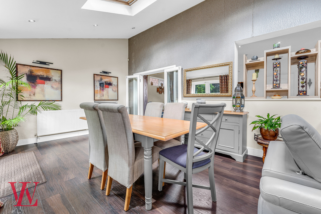 5 bed detached house for sale in Burley Hill, Harlow, Essex 4