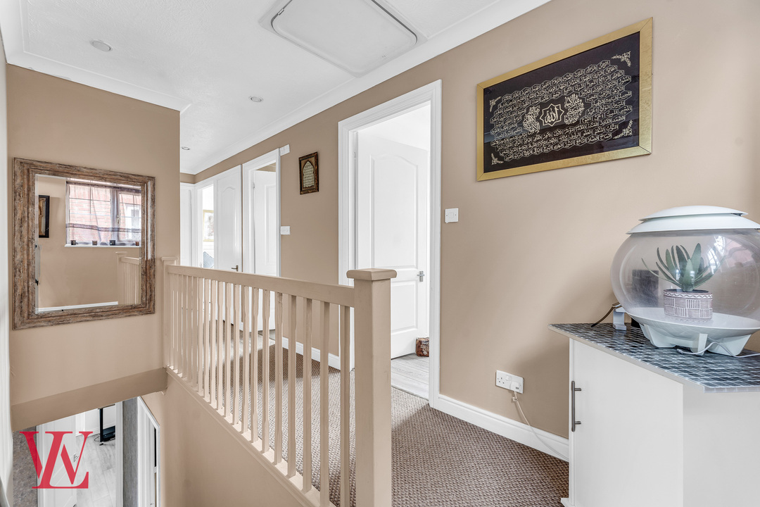 5 bed detached house for sale in Burley Hill, Harlow, Essex  - Property Image 18