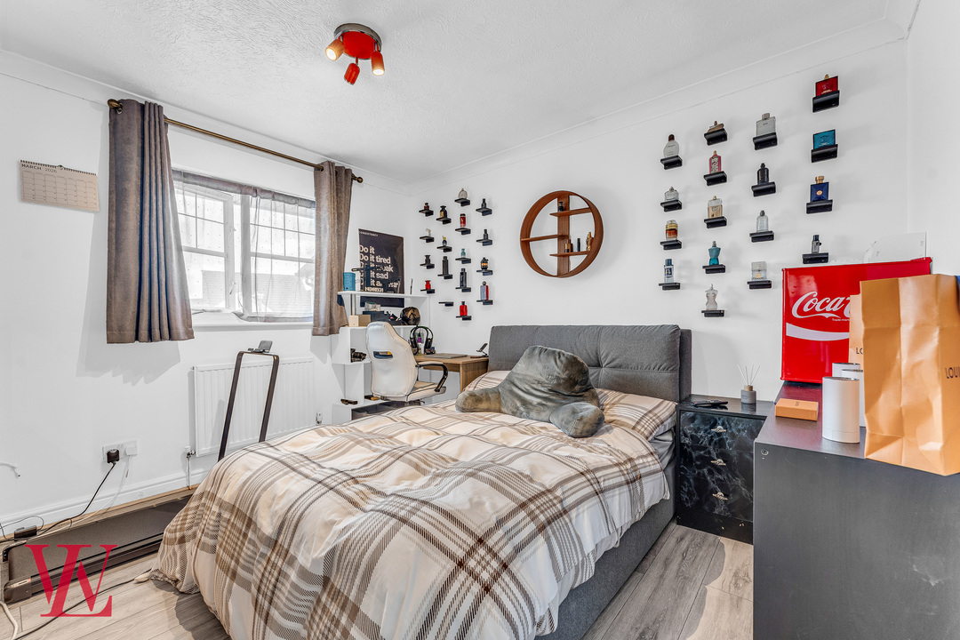 5 bed detached house for sale in Burley Hill, Harlow, Essex  - Property Image 25