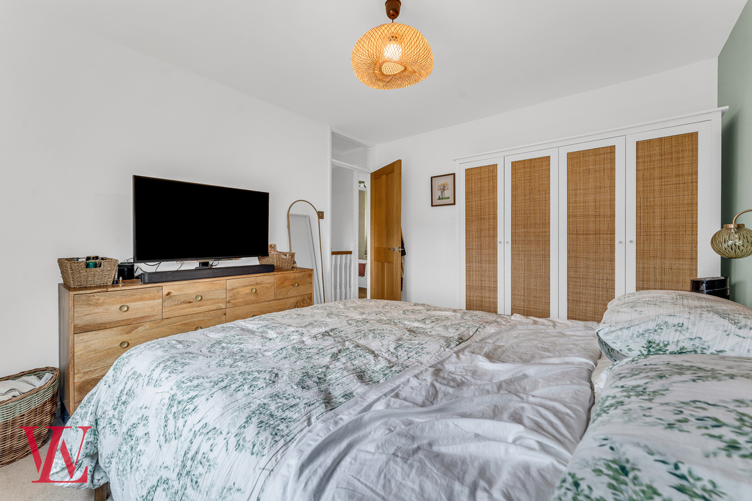 3 bed semi-detached house for sale in Sunningdale, Bishop's Stortford, Hertfordshire 12