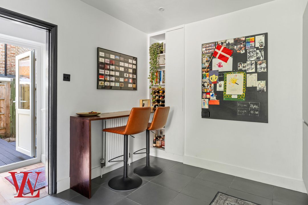 2 bed detached house for sale in Stort Road, Bishop's Stortford, Hertfordshire  - Property Image 6