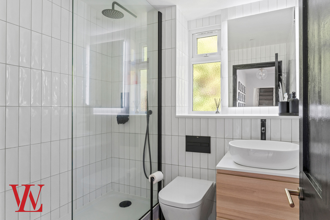 2 bed detached house for sale in Stort Road, Bishop's Stortford, Hertfordshire 17