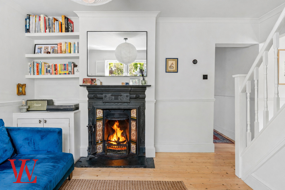 2 bed detached house for sale in Stort Road, Bishop's Stortford, Hertfordshire 1