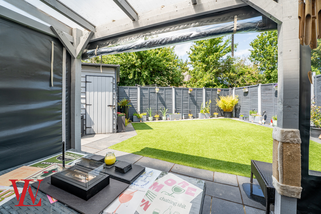 2 bed maisonette for sale in Goodwin Stile, Bishop's Stortford, Hertfordshire  - Property Image 11