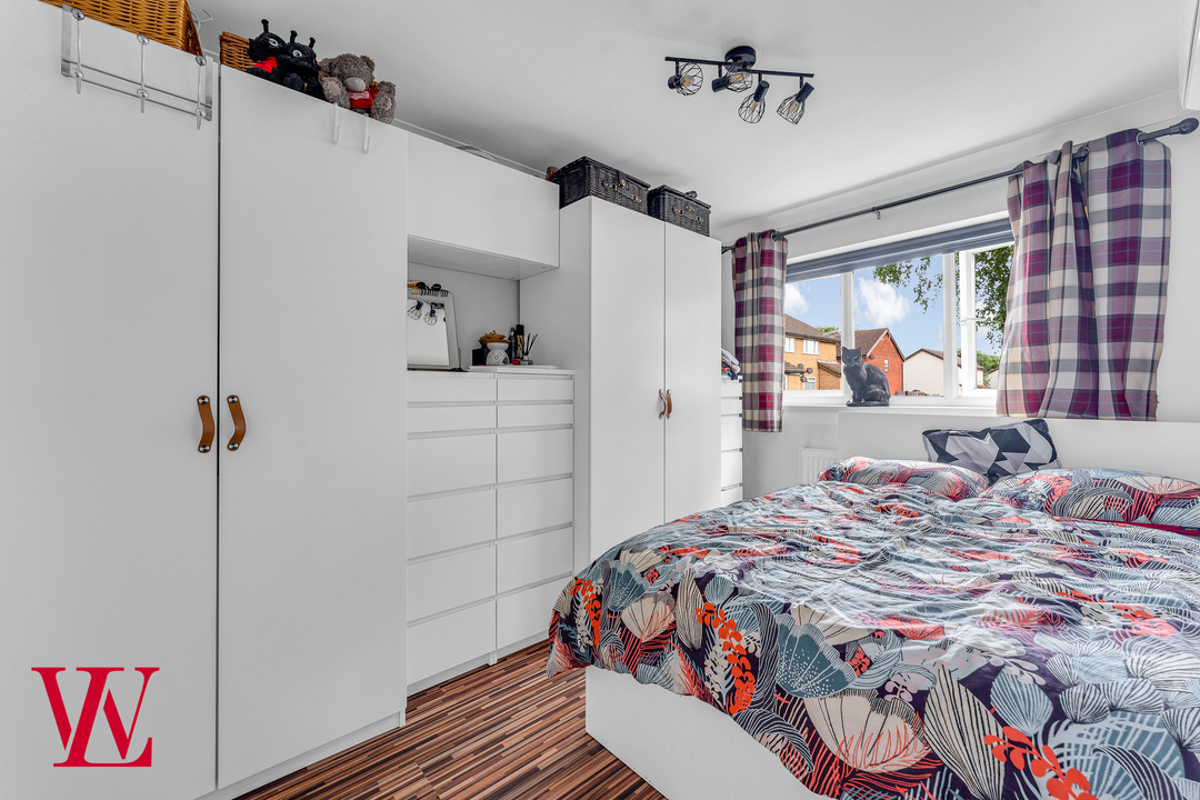 2 bed maisonette for sale in Goodwin Stile, Bishop's Stortford, Hertfordshire  - Property Image 7