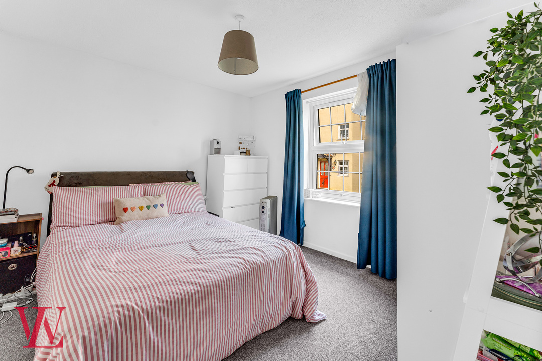1 bed apartment for sale in Red Lion Court, Bishop's Stortford, Hertfordshire  - Property Image 5
