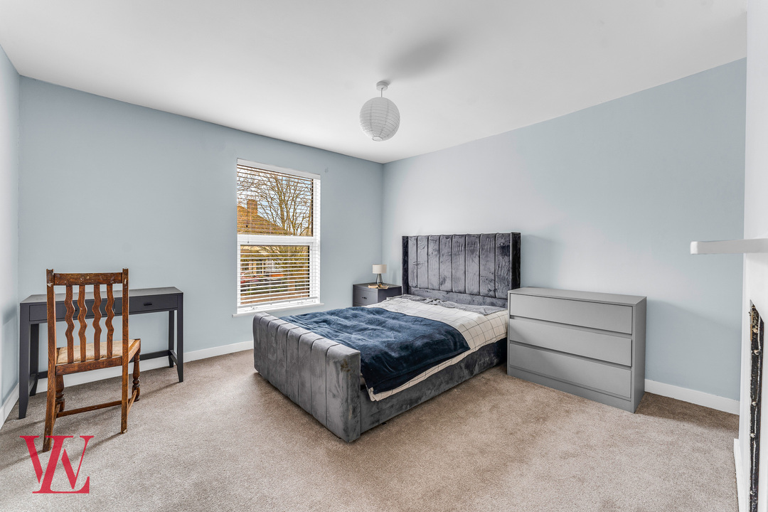 2 bed end of terrace house for sale in Cambridge Road, Sawbridgeworth, Hertfordshire 9