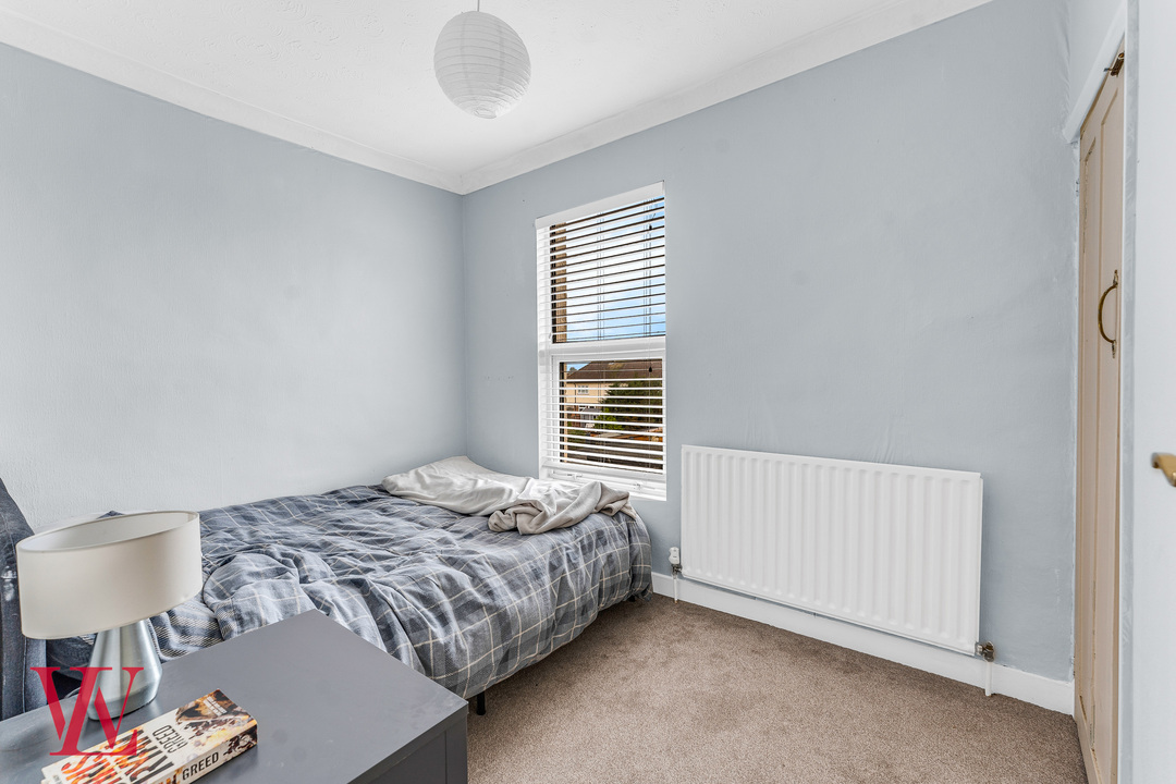 2 bed end of terrace house for sale in Cambridge Road, Sawbridgeworth, Hertfordshire  - Property Image 13