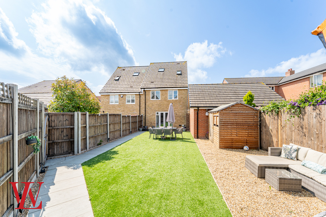 3 bed semi-detached house for sale in Thorpe Road, Bishop's Stortford 19