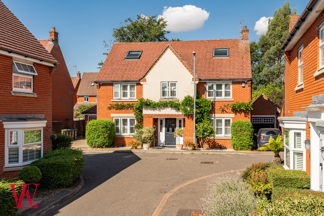 6 bed detached house for sale in Newman Road, Little Canfield, Dunmow, Essex 40