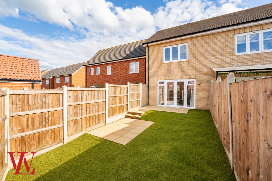 2 bed end of terrace house for sale in Davey Road, Bishop's Stortford, Hertfordshire  - Property Image 16