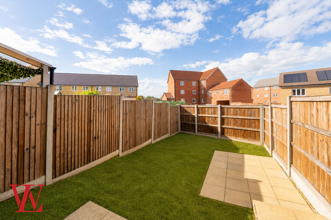 2 bed end of terrace house for sale in Davey Road, Bishop's Stortford, Hertfordshire 16