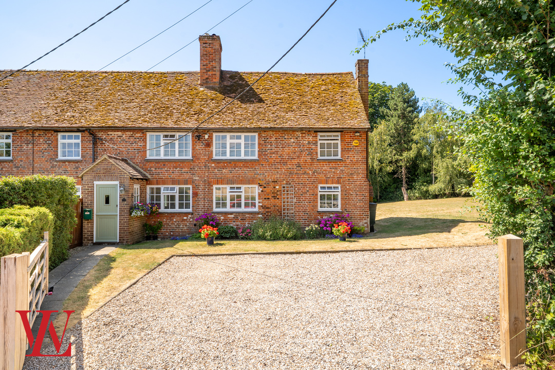 3 bed semi-detached house for sale in The Maltings, Broxted, Dunmow, Essex 25