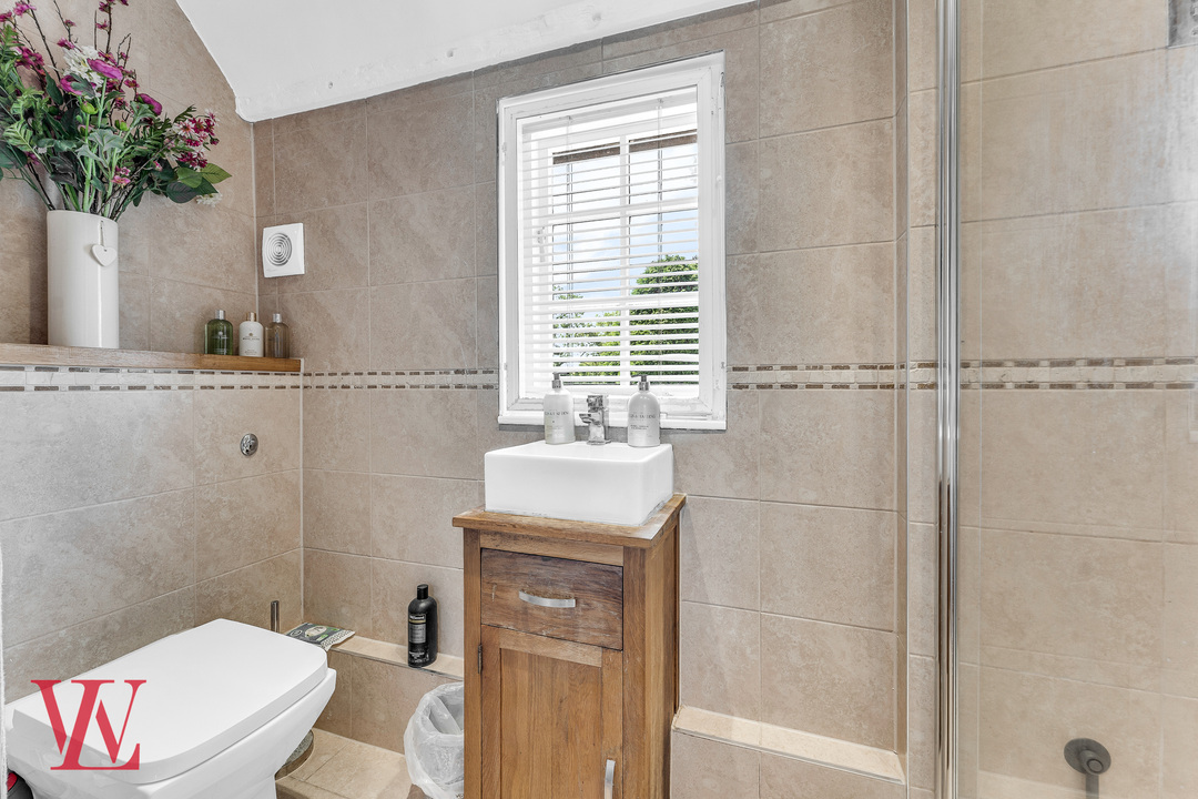 3 bed semi-detached house for sale in The Maltings, Broxted, Dunmow, Essex  - Property Image 18