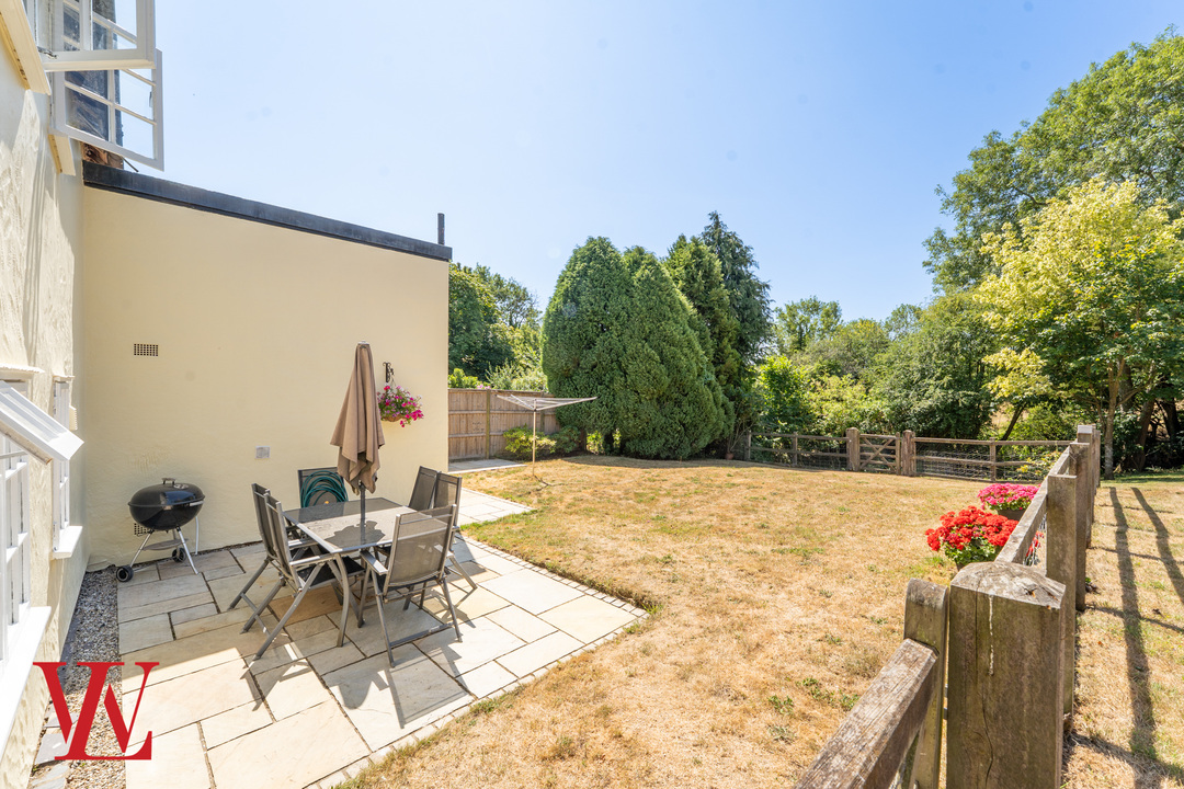 3 bed semi-detached house for sale in The Maltings, Broxted, Dunmow, Essex  - Property Image 31