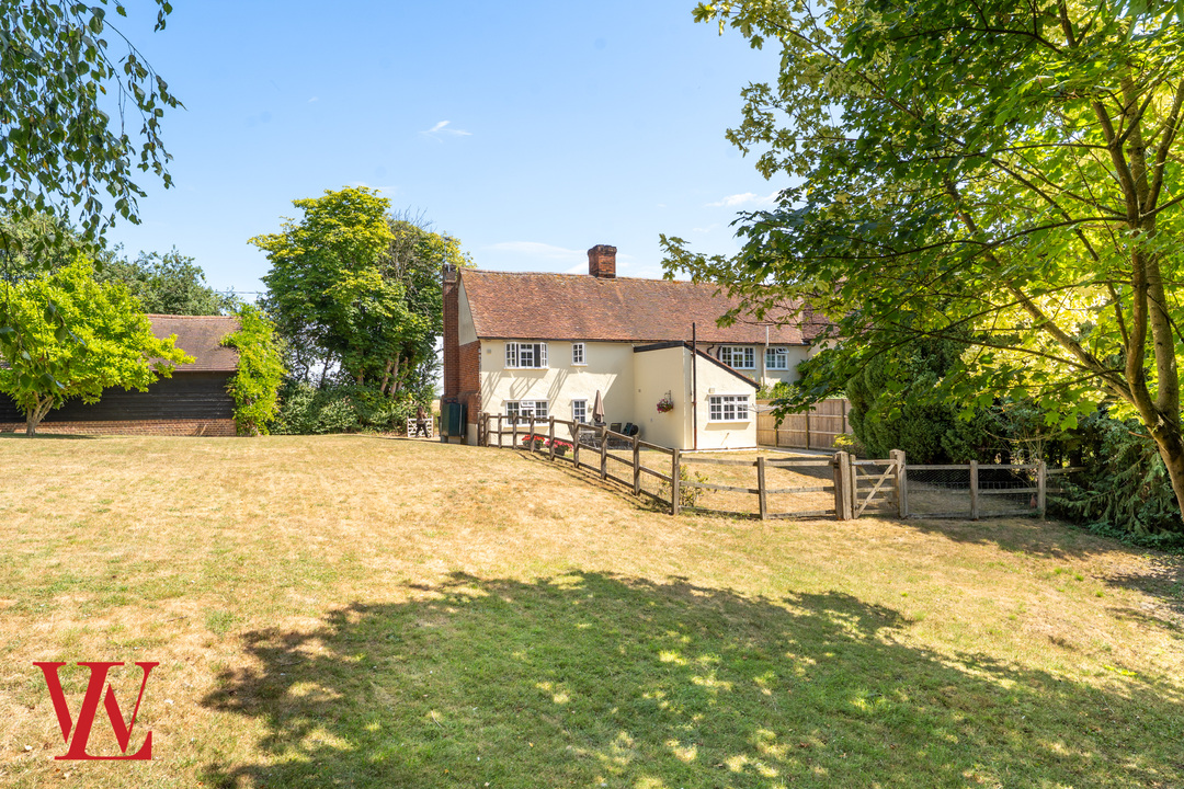 3 bed semi-detached house for sale in The Maltings, Broxted, Dunmow, Essex  - Property Image 33