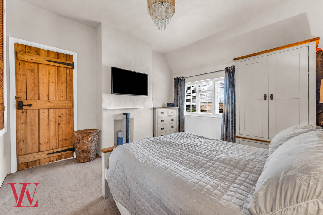 3 bed semi-detached house for sale in The Maltings, Broxted, Dunmow, Essex  - Property Image 15