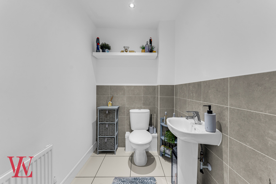 3 bed terraced house for sale in Newland Avenue, Bishop's Stortford  - Property Image 11
