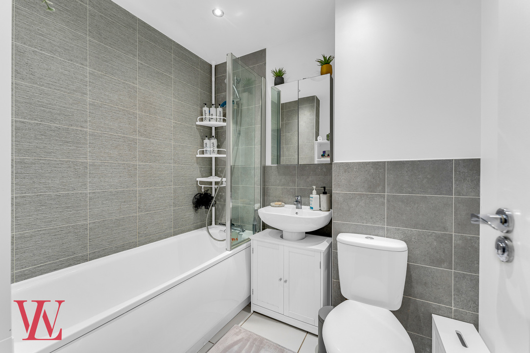 3 bed terraced house for sale in Newland Avenue, Bishop's Stortford  - Property Image 15