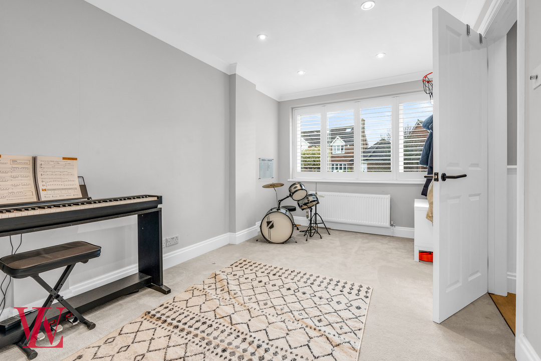 4 bed detached house for sale in The Carpenters, Bishop's Stortford, Hertfordshire 17