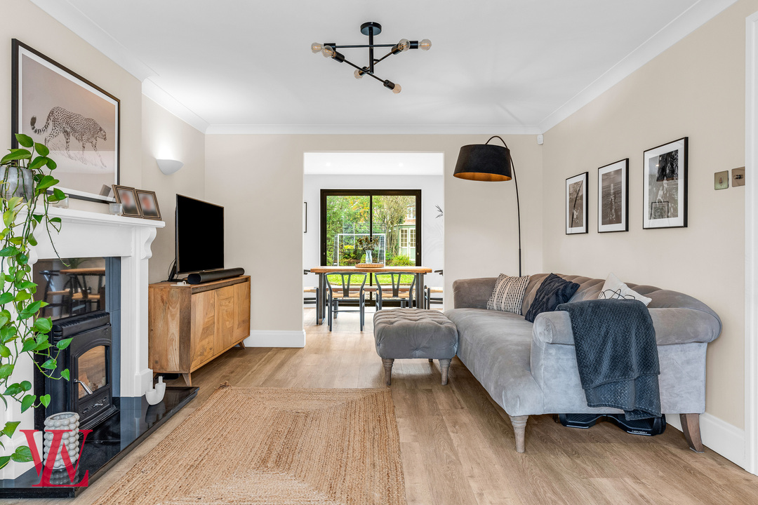 4 bed detached house for sale in The Carpenters, Bishop's Stortford, Hertfordshire 11